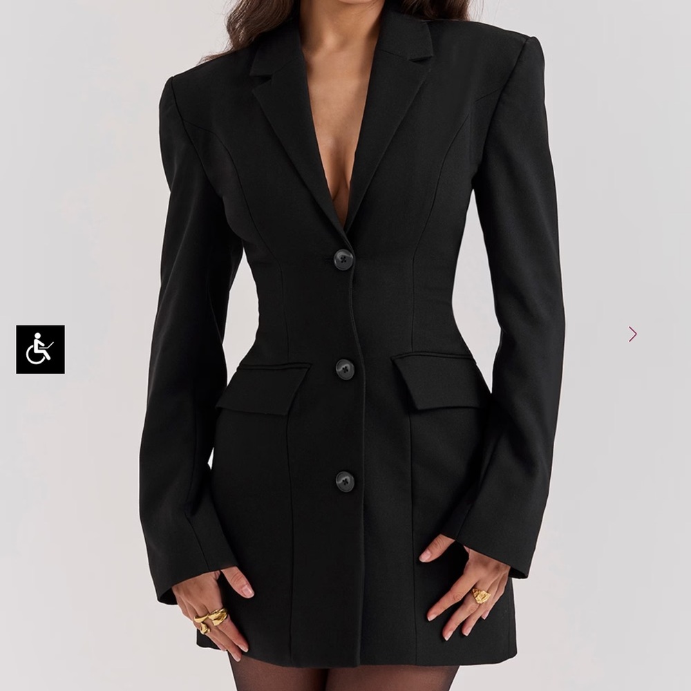 Elegant Black Women's Blazer Coat